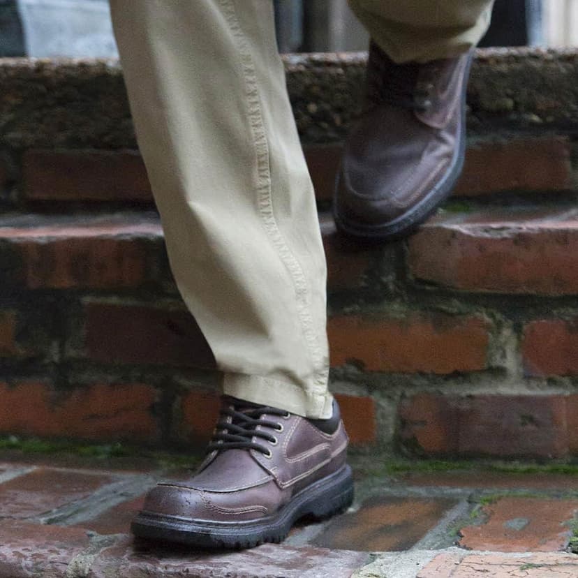 DOCKERS Mens Overton Leather Rugged Casual Oxford Shoe with Stain Defender - Wide Widths Available