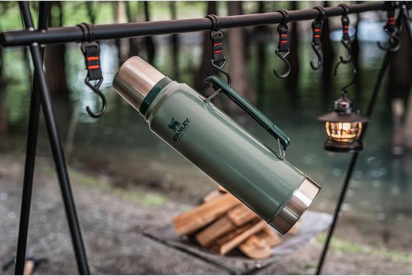 Stanley Classic Legendary Vacuum Bottle