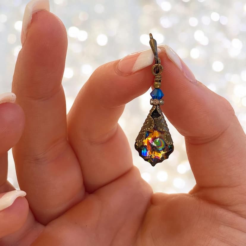 HisJewelsCreations Antique Inspired Vintage Victorian Dangle Drop Earrings for Women - Colored Austrian Crystal Leverback Earrings - Jewelry Gift for Her