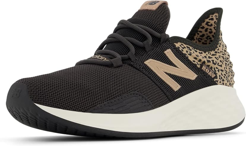 New Balance Women's Fresh Foam Roav V1 Sneaker
