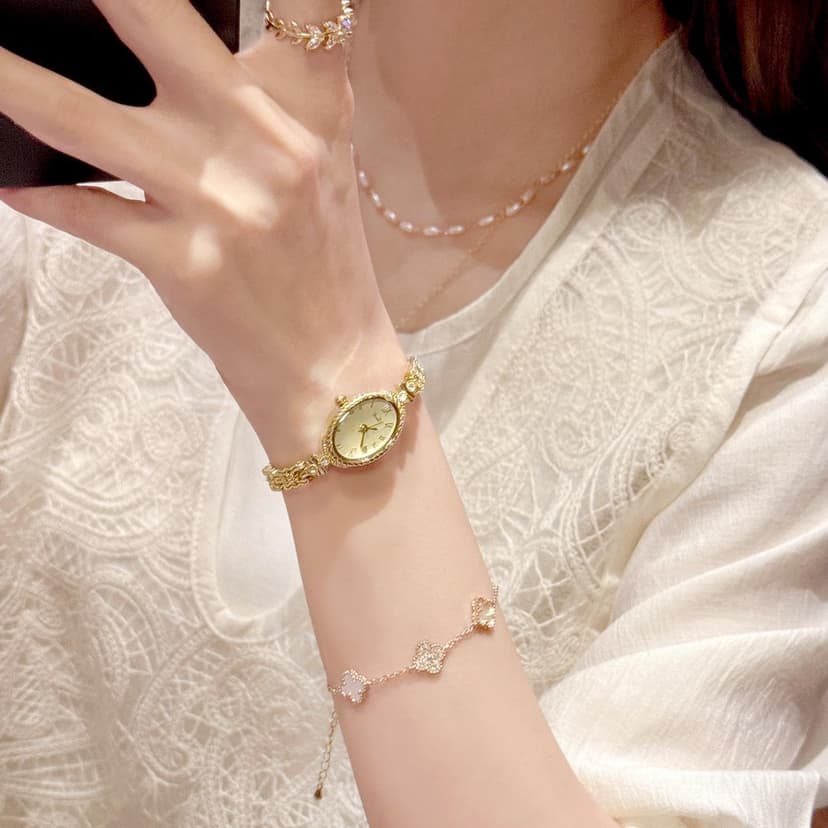 CARLIEN Fashion Vintage Gold Oval Quartz Watches for Women - Alloy Steel Band Slim Bracelet - Roman Numerals Numbers - Dainty Elegant Dress Wristwatch Waterproof