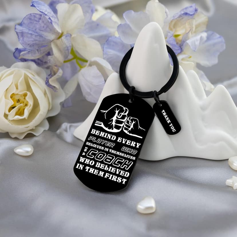 Coach Gifts for Men Coach Appreciation Gifts Basketball Coaches Gift Best Coaches Keychain Thank You Gift for Basketball Soccer Volleyball Softball Baseball Team Birthday Thanksgiving Cheer Keyring