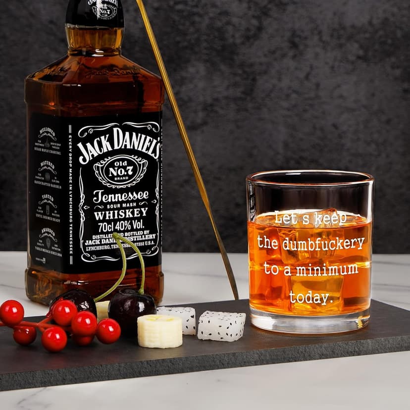 Futtumy Let’s Keep The to A Minimum Today Whiskey Glass, Funny Whiskey Gifts for Men Friends Dad Coworker Him BFF, Novelty Gifts for Birthday Christmas Housewarming Retirement Graduation, 10Oz