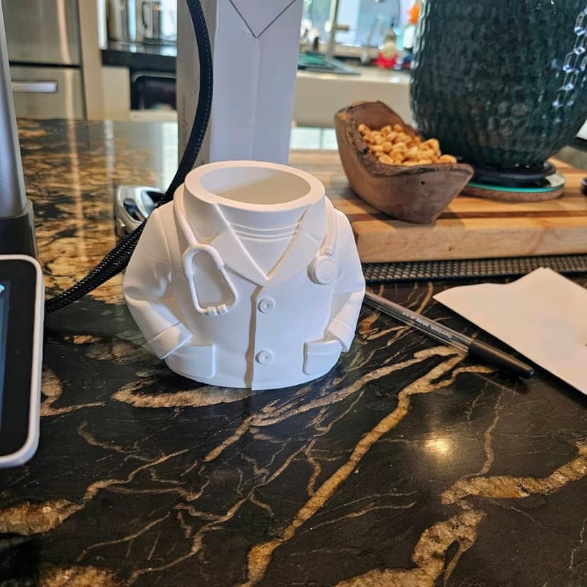 3D Printed Doctor Coat Pen Holder - Realistic Medical Desk Organizer with Stethoscope, White Doctor Sculpture Pen Cup for Office, Nurse, Medical Student Gift 5.9" x 3.5" x 4.3" (Male Doctor Style) B0GJZP6NRS