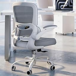 Rolling in Comfort: Why the Best Desk Chairs for Carpet Are a Thoughtful Workspace Gift
