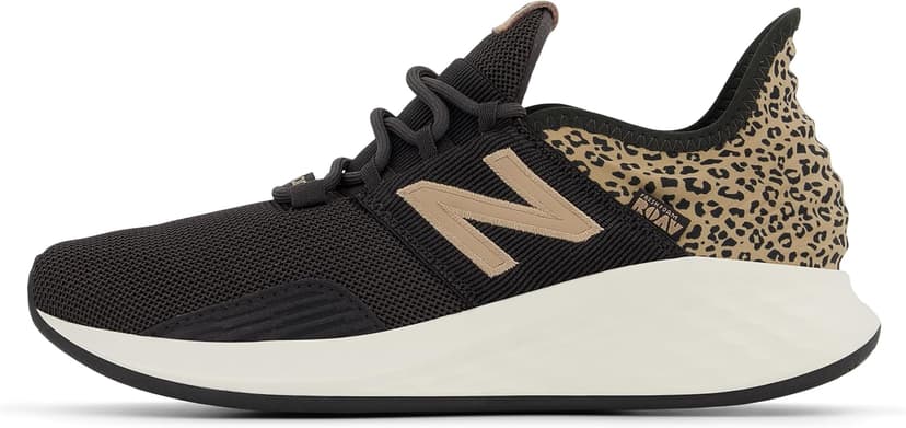 New Balance Women's Fresh Foam Roav V1 Sneaker