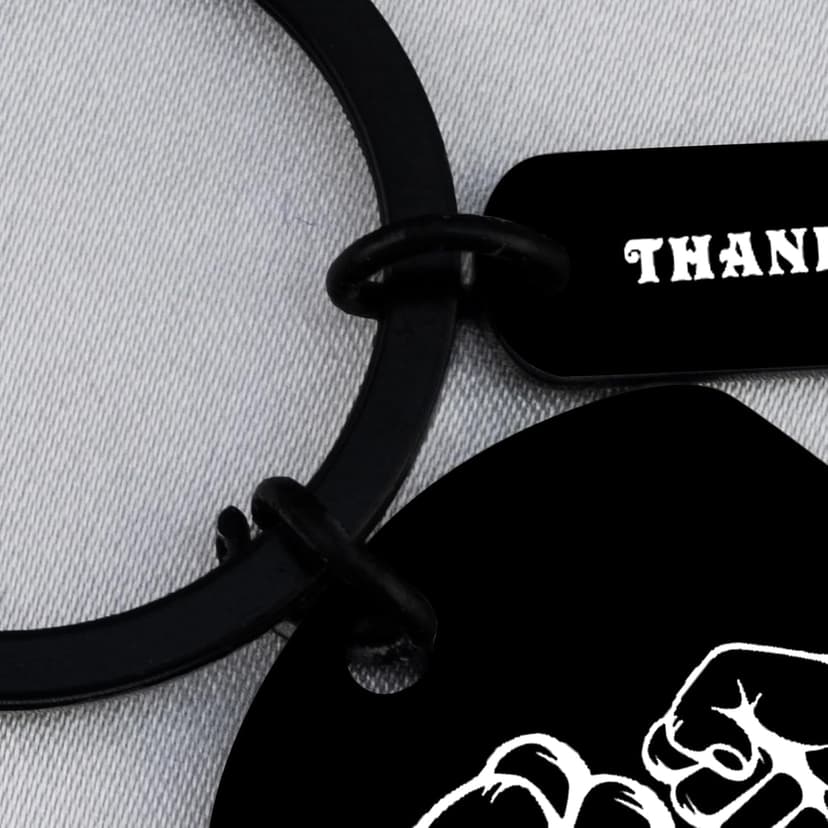 Coach Gifts for Men Coach Appreciation Gifts Basketball Coaches Gift Best Coaches Keychain Thank You Gift for Basketball Soccer Volleyball Softball Baseball Team Birthday Thanksgiving Cheer Keyring