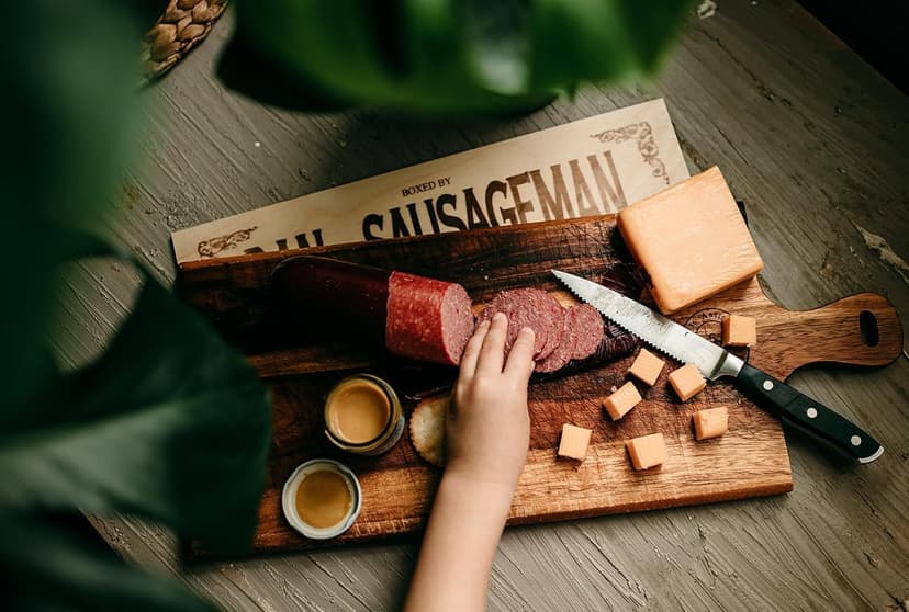 Dan the Sausageman Grizzly 12 Item Meat and Cheese Gift Basket with Summer Sausage, Assorted Cheeses & Crackers - Gourmet Snacks for Gifting