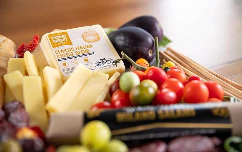 Garlic, Smokey Cheddar, Sharp Cheddar, Pepper Jack, Gouda, Swiss, Mozzarella & Italian Blend – Gluten Free, Keto & Paleo Farmers Market Wisconsin Cheese Artisan Gift Set for Charcuterie, 8 Count B0CRMBJ81D