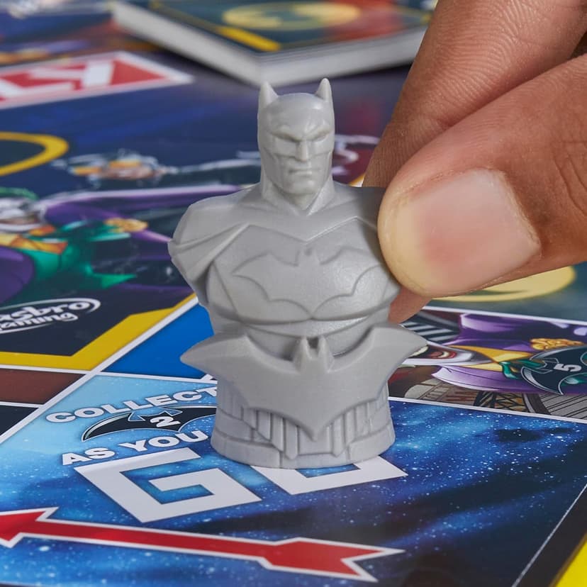Monopoly Batman Edition Board Game | Monopoly Game for Batman Fans | Ages 8 and Up | 2 to 4 Players | Family Games | Strategy Games for Kids and Adults (Amazon Exclusive)