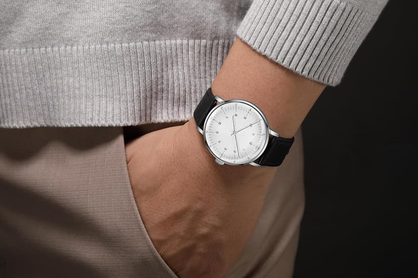 Boyarca Vintage Mechanical Watch with Domed Glass Watch Mirror and 40mm case, Casual and Minimalist Manual Winding Mechanical Wrist Watch for Men and Women