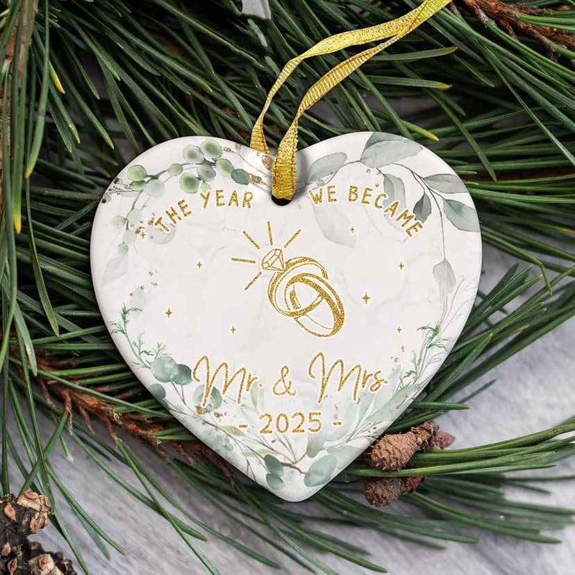 GOSSBY Wedding Ornament 2025 - The Year WE Became MR MRS - 2025 Wedding Gift for Couple - Bridal Shower, Newlywed, Just Married, Mr Mrs Gift for Bride Groom - 1st Married Couple Christmas Decor