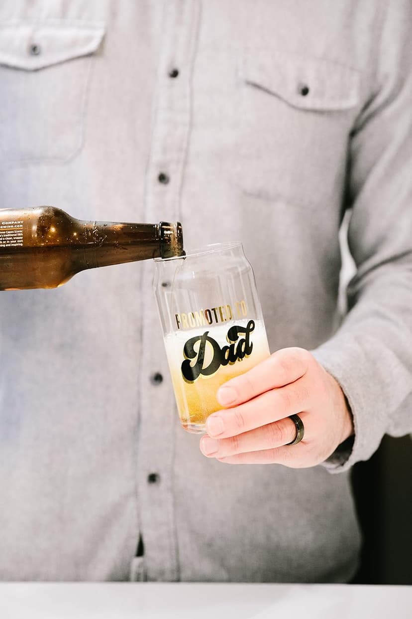 Pearhead Promoted to Dad Beer Glass for Dads to Be, Father's Day, Grandpa Gift, New Dads or Father’s Day, Fatherhood Pint Glass, Bar Accessory, Novelty Dad Accessory, 16oz