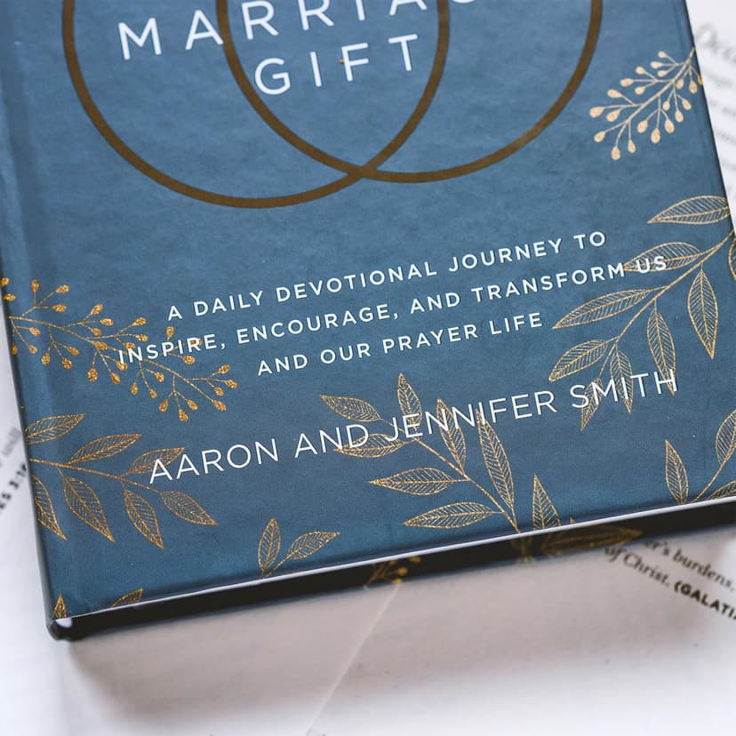 The Marriage Gift: 365 Prayers for Our Marriage - A Daily Devotional Journey to Inspire, Encourage, and Transform Us and Our Prayer Life 0310367069