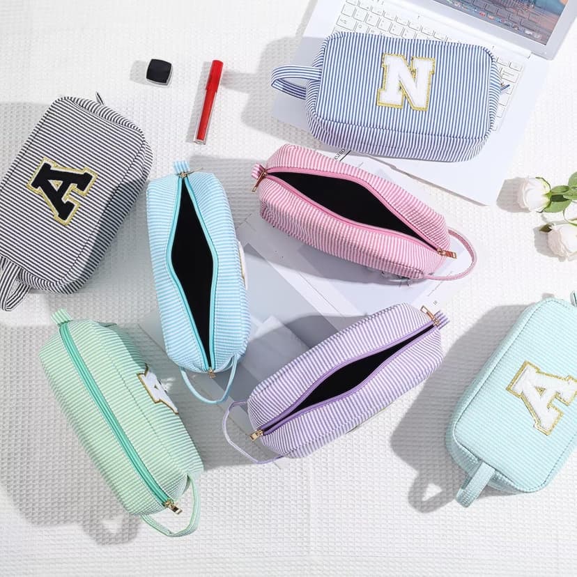 YOOLIFE Christmas Gifts for Women Teen Girls Kids Stocking Stuffers - Initial Makeup Bag Cosmetic Bag Toiletry Pouch, Personalized Birthday Gifts for Women Girls Mom Daughter Sister Friends, Pink M