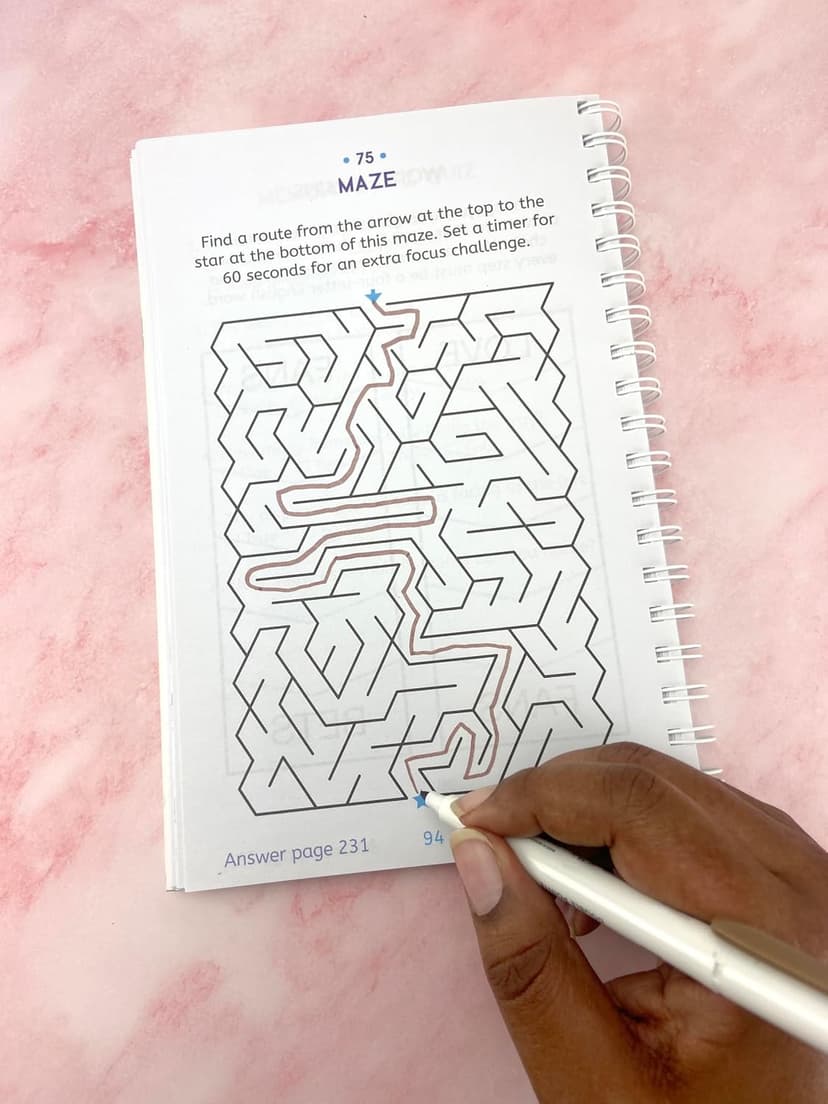 Large Print Memory Puzzles: 175+ Puzzles and Activities for Adults to Exercise Memory and Improve Focus - Includes Spiral Bound / Lay Flat Design and ... Font for Easy Reading (Brain Busters) 1646385039