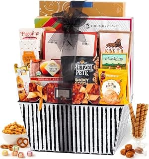 Cookies, popcorn, and pretzels for christmas, thank you, birthday, and appreciation gifting. Kosher. Broadway Basketeers Bountiful Food Gift Basket with Cookies Snacks & Treats B076BV6YHW