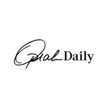 Mom, I Want to Hear Your Story: A Mother’s Guided Journal To Share Her Life & Her Love (Hear Your Story Books)