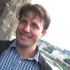 Guitar Book for Adult Beginners: Teach Yourself How to Play Famous Guitar Songs, Guitar Chords, Music Theory & Technique (Book & Streaming Video Lessons)