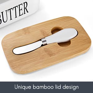 Butter Dish with Lid, Home Decor, Large Butter Dish for Countertop Ceramic Butter Keeper Container with Knife and High-Quality Silicone Sealing Butter Dish Good Kitchen Gift White