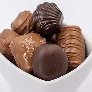 Broadway Basketeers Gift Basket – Gourmet Snack & Chocolate Food Gifts Christmas Holiday, Women, Men, Family, Thank You, Care Package for College & Teachers – Corporate Kosher