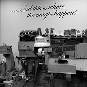 RockDove Men's Original Two-Tone Memory Foam Slipper