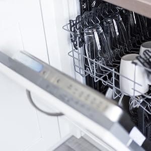 Greenline Goods – Fly Fishing Glass Set for Fisherman and Outdoorsman – Fly Lures Themed 10 oz Whiskey Drinking Glass Set of 2