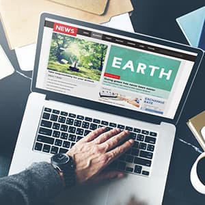 MAXJULI Blue Light Blocking Glasses,Computer Reading/Gaming/TV/Phones Glasses for Women Men(Light Coffee)