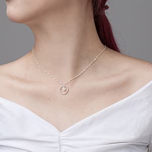 Burning Love Mother in Law Necklace Mom Gifts Mother Daughter Necklace Sterling Silver Circle Necklaces for Mother in Law Gifts Christmas Holiday Jewelry