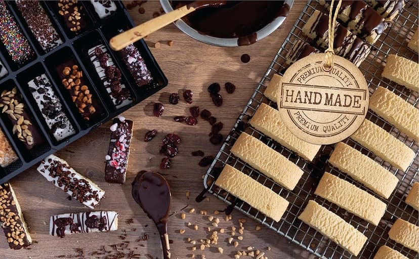 Barnetts Christmas Holiday Thanksgiving Chocolate 24 Biscotti Gift Baskets, Gourmet Cookie Gifts Box for Him and Her Food Basket Delivery, Candy Ideas for Dad, Husband, Brother, Son, Father, Grandfather, Boyfriend, Wife, Mother Grandmother