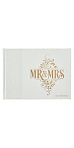 Mr. and Mrs. 366 Devotions for Couples - White Faux Leather Devotional Gift Book for Bride and Groom, Engaged 1642729647