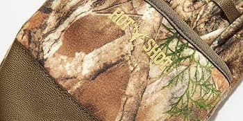 HOT SHOT Men’s Camo Cyclone Stormproof Pop-Top Mittens - Realtree Edge Outdoor Hunting Camouflage