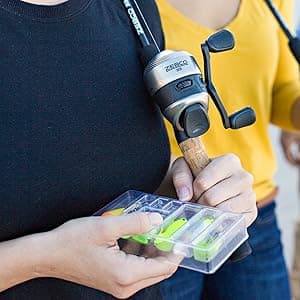 Zebco 33 Micro Spincast Reel and Fishing Rod Combo, 2-Piece Rod with Durable Fiberglass Fishing Pole, Quickset Anti-Reverse Fishing Reel with Bite Alert