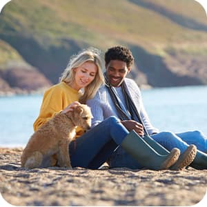 A Year of Us: A Couple's Journal: One Question a Day to Spark Fun and Meaningful Conversations (Question a Day Couple's Journal)