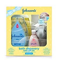 Bedtime Bath, Bedtime Lotion, & Calming Shampoo Gift Set with NaturalCalm Aromas Johnson's Baby Sleepy Time Gift Set, 3 Items B07DGPGR56