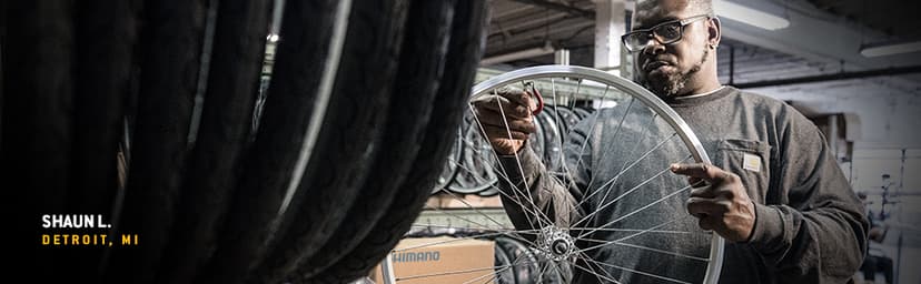 Carhartt Men's Workwear Pocket Long Sleeve T-shirt