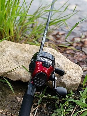 Zebco 202 & 404 Spincast Reels and Fishing Rod Combos (2-Pack), 5-Foot 6-Inch 2-Piece Fishing Pole, Size 30 and 40 Reels, Right-Hand Retrieve, Pre-Spooled with 10 lb and 15 lb Cajun Line, Black/Red