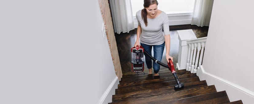 Shark ZU561 Navigator Lift-Away Speed Self Cleaning Brushroll Lightweight Upright Vacuum with HEPA Filter, Red Peony