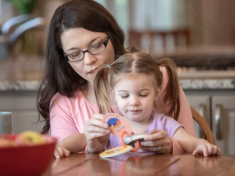 MOLLYBEE KIDS Toddler Scavenger Hunt Cards at Home, Toddler Activity, Ages 2, 3, Indoor Scavenger Hunt Game