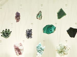 Lola Rose Dainty Women's Wrist Watch: Green Malachite Dial, Wrapped by Stylish Gift Box, Elegant Present for Ladies and Loved Ones