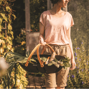 Harvesting Basket Doubles as a Colander to Collect, Transport and Clean Vegetables and Fruits, Garden Accessories Fiskars Garden Harvest Basket with Tool Caddy, Container for Gardening B08Q8N7PBN