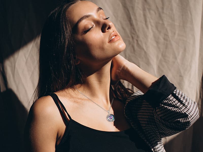 LIANYU Necklace for Womens Blue Sapphire Necklace Moon Pendant S925 Sterling Silver Crystal Jewelry for Women Pendant Birthday Gifts for Wife Gifts Valentine Anniversary