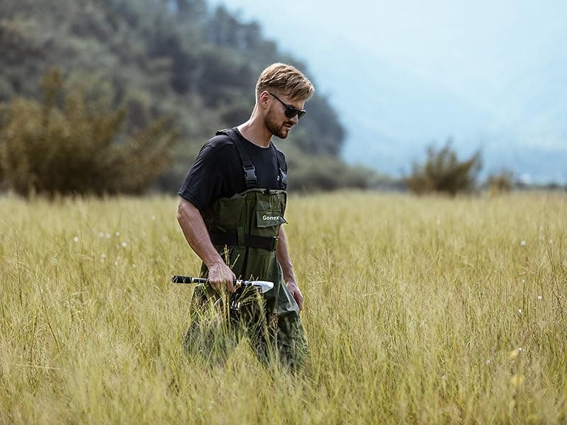 Gonex Chest Waders Hunting Fishing Waders for Men Women Waterproof 70D Nylon Wader for Duck Hunting Fishing Green, Sizes 8-13