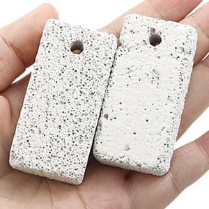 20 Pcs Small Animal Pet Lava Bites Chews Toy Teeth Grinding Block Mineral Calcium Stone for Hamsters Parrot Chinchillas Rabbits Guinea Pigs Gerbils
