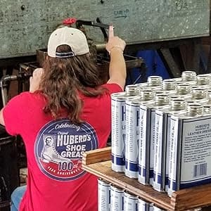 Huberd’s Leather Dressing with Neatsfoot Oil - Leather conditioner that softens new and restores dry and hardened boots, shoes, bags, belts, baseball gloves, saddles and harness.