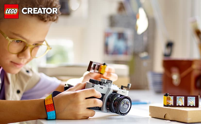 LEGO Creator 3 in 1 Retro Camera Toy, Transforms to Retro Video Camera or to TV Set, Photography Gift for Boys and Girls Ages 8 Years Old and Up Who Enjoy Creative Play, 31147