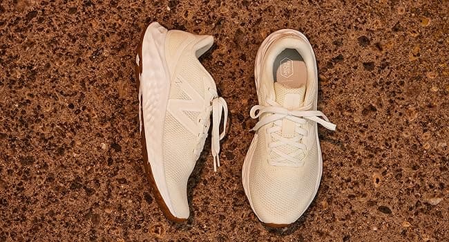 New Balance Women's Fresh Foam Arishi V4 Running Shoe