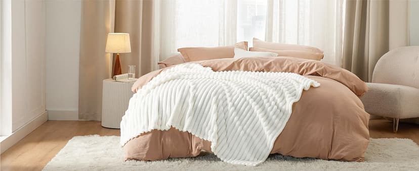 Bedsure GentleSoft White Throw Blanket for Couch - Cozy Blanket for Women, Cute Fleece Throws for Girls, Teacher Gifts Birthday Gifts for Women Men Mom, Room Home Dorm Decor, Off White, 50x60 Inches