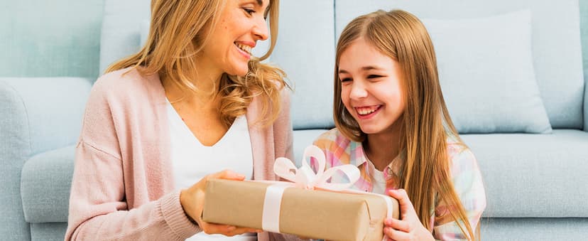 Silicone Makeup Brush Holder Travel Cosmetic Bag:Soft Portable Cosmetic Face Brushes Holder with Upgrade Anti-Fall Out Magnetic Closure, Large Travel Makeup Brush Case - Walnut