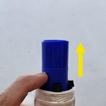 VINGLI Pool Vacuum Cleaner Automatic Sweeper Swimming Pool Creepy Crawler Vacuum with 33FT Hoses (Navy Blue&White)